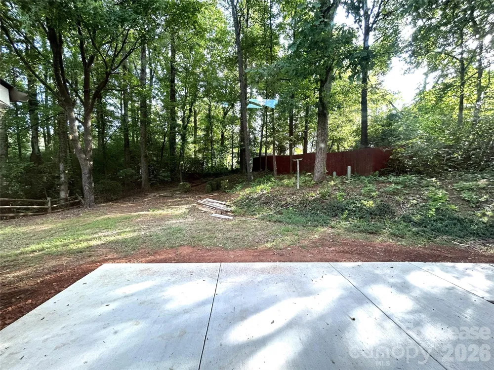 1725 Van Dyke Drive Charlotte, NC 28213