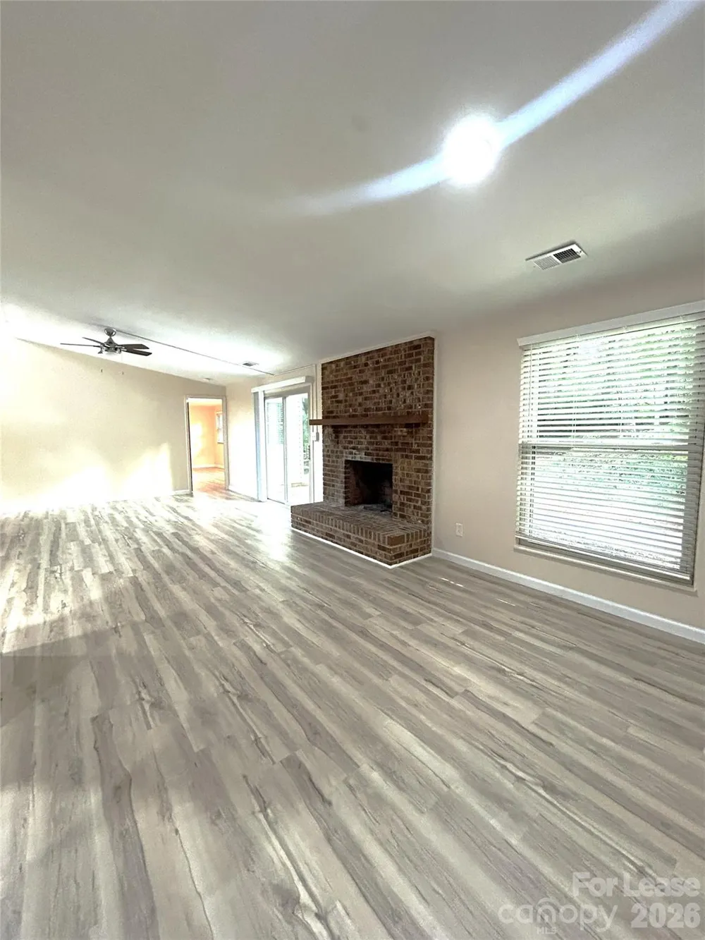 1725 Van Dyke Drive Charlotte, NC 28213