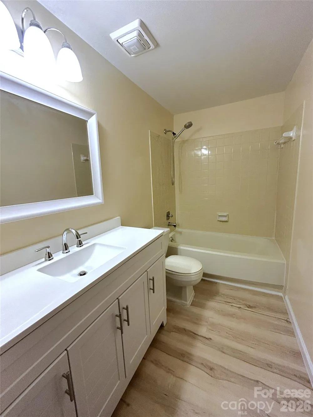 1725 Van Dyke Drive Charlotte, NC 28213