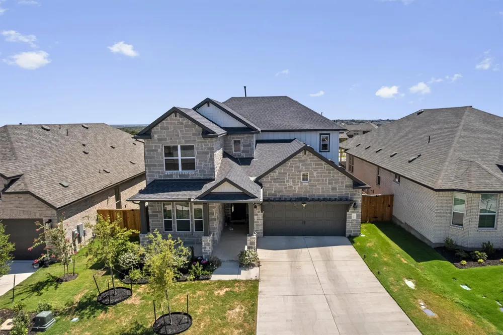 1304 Snowdrop Drive Georgetown, TX 78628