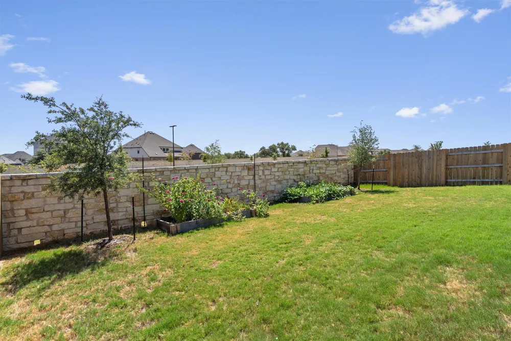 1304 Snowdrop Drive Georgetown, TX 78628