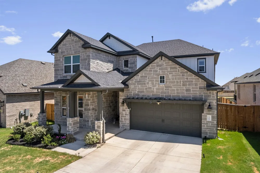 1304 Snowdrop Drive Georgetown, TX 78628