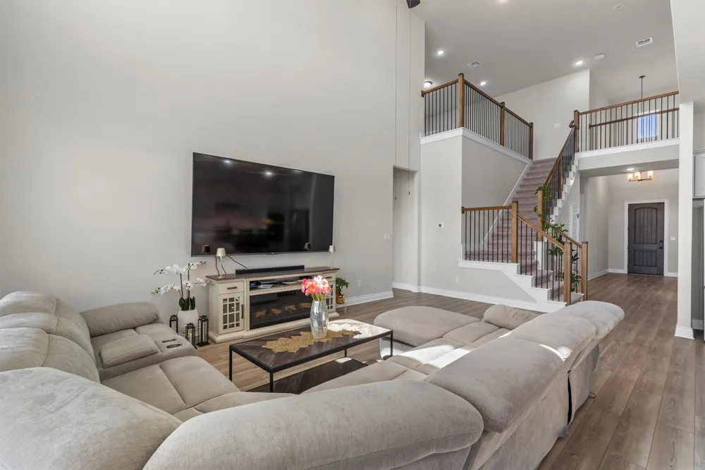 1304 Snowdrop Drive Georgetown, TX 78628
