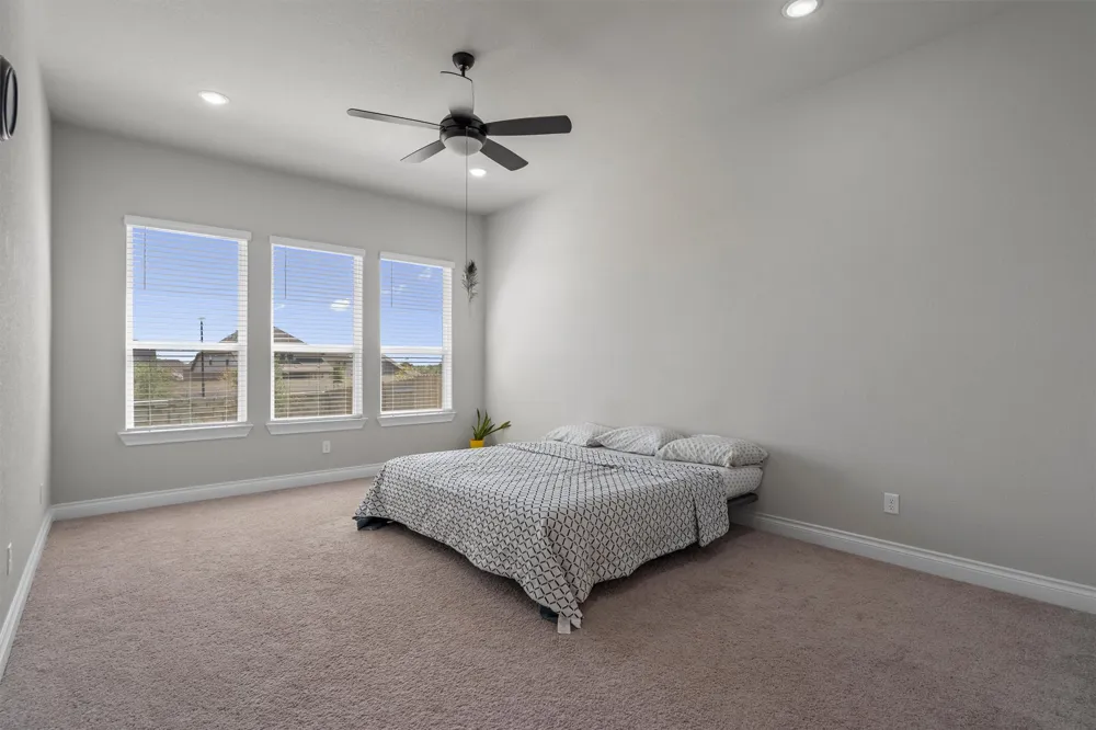 1304 Snowdrop Drive Georgetown, TX 78628