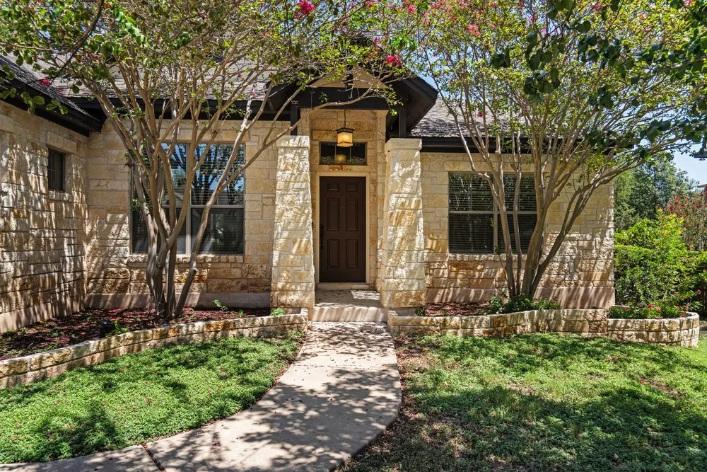 15204 Falcon Drive Austin, TX 78734
