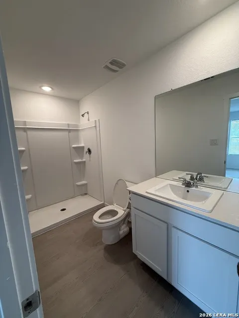129 Autumn Floresville, TX 78114