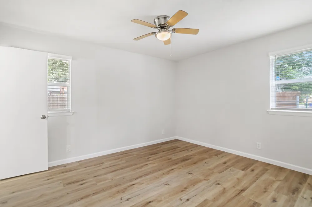 6441 Carousel Drive Watauga, TX 76148
