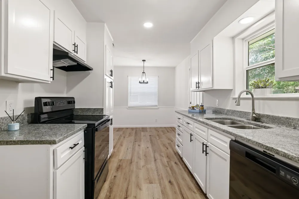 6441 Carousel Drive Watauga, TX 76148