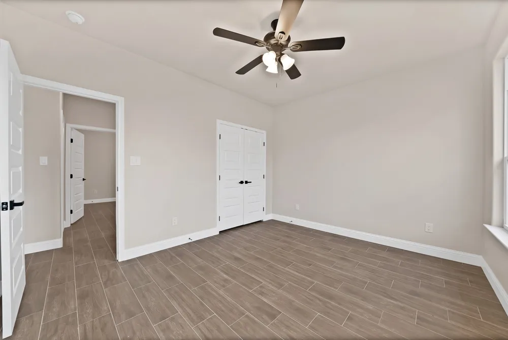 2210 San Saba Court Granbury, TX 76048