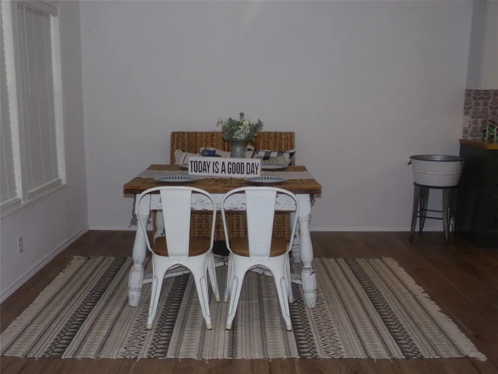 1533 W 6th Street Corsicana, TX 75110