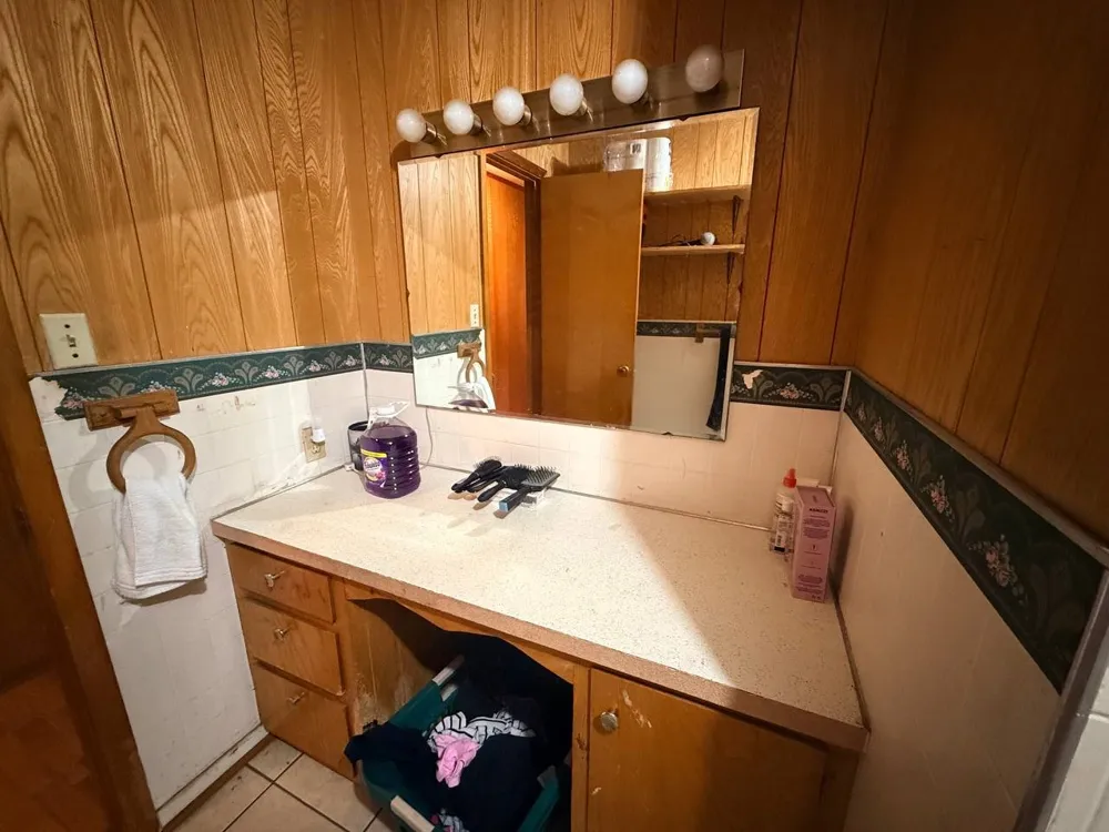 1195 US Highway 96 Pineland, TX 75968