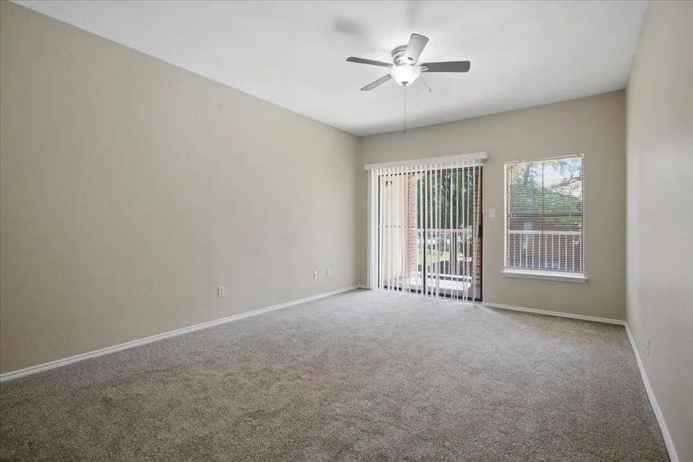 3212 Donnelly Circle #504 Fort Worth, TX 76107