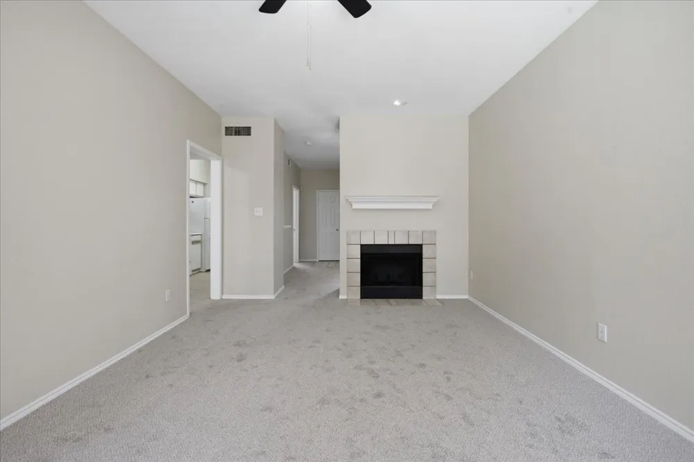 3212 Donnelly Circle #504 Fort Worth, TX 76107