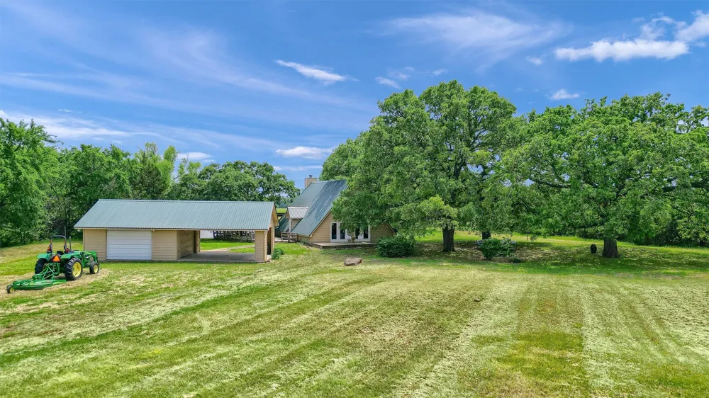 263 Rio Roxo Road Gordonville, TX 76245