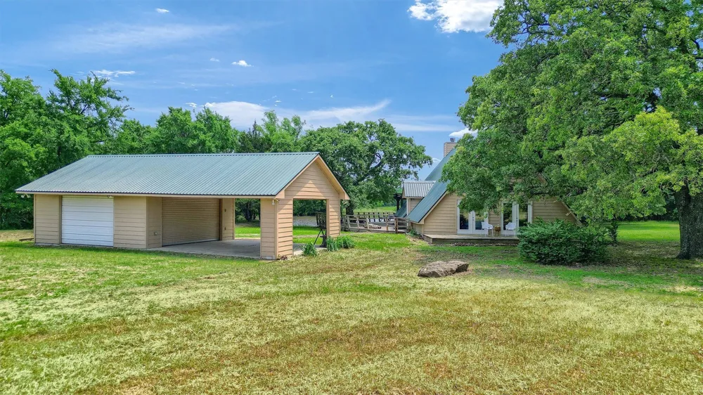 263 Rio Roxo Road Gordonville, TX 76245