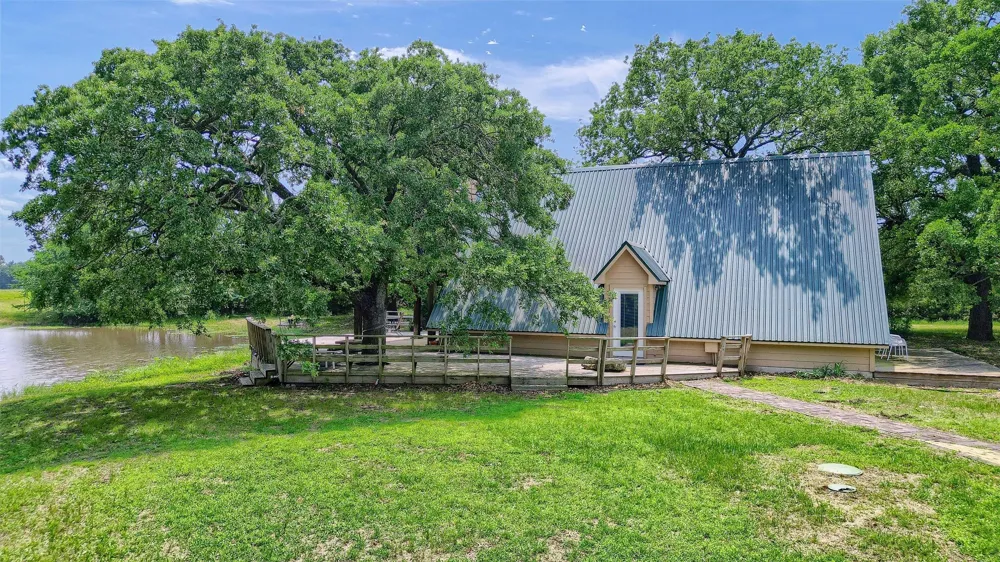 263 Rio Roxo Road Gordonville, TX 76245