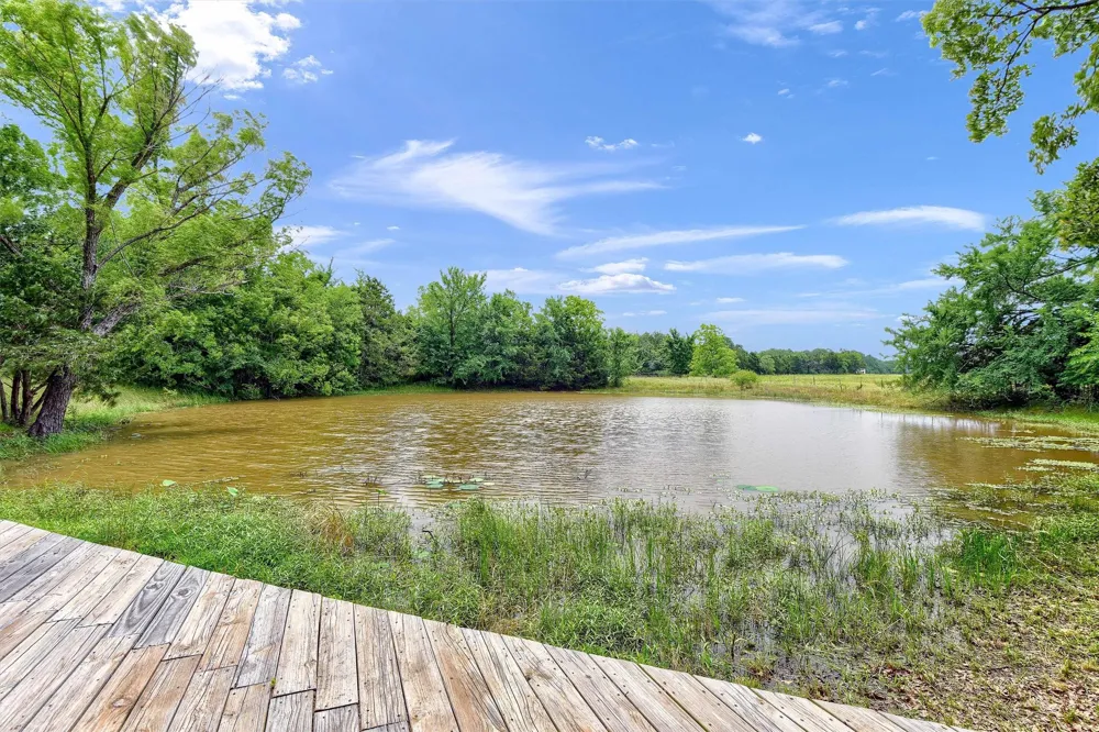 263 Rio Roxo Road Gordonville, TX 76245