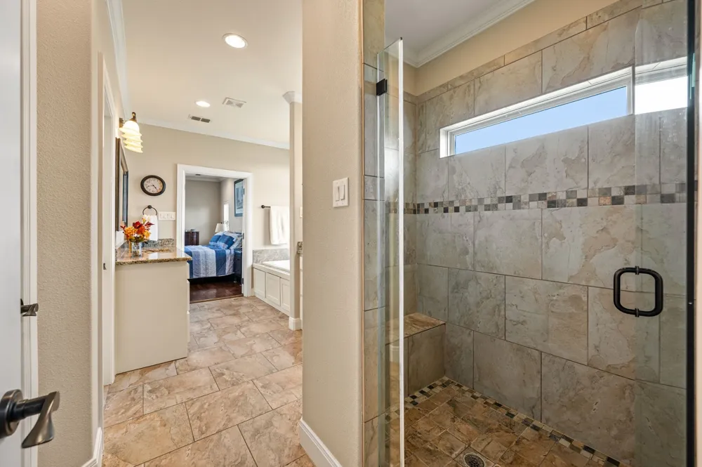 2424 County Road 613 Farmersville, TX 75442