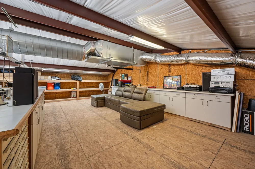 2424 County Road 613 Farmersville, TX 75442