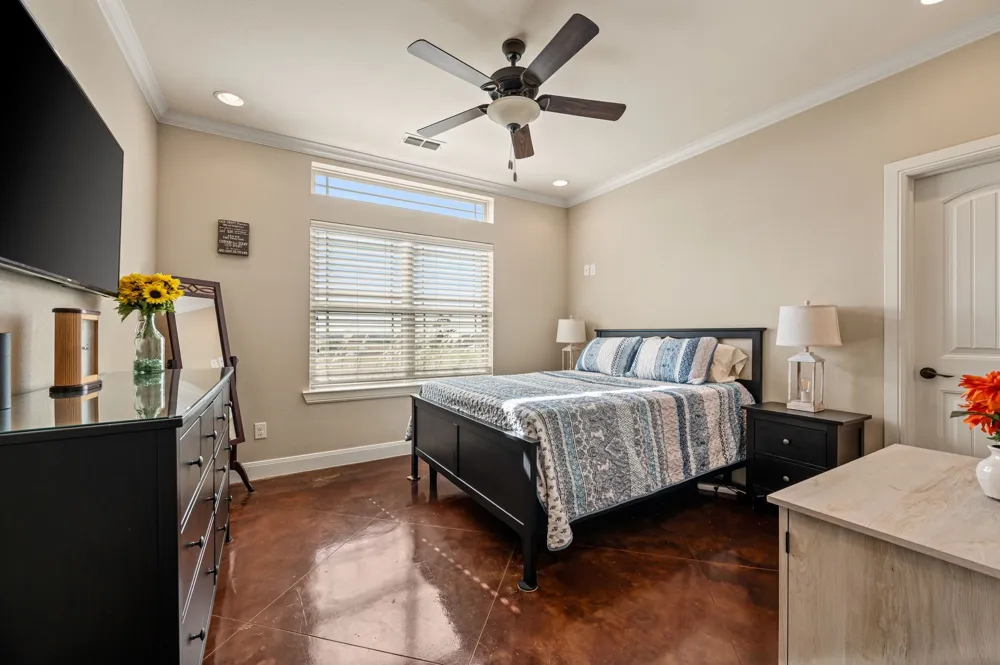 2424 County Road 613 Farmersville, TX 75442
