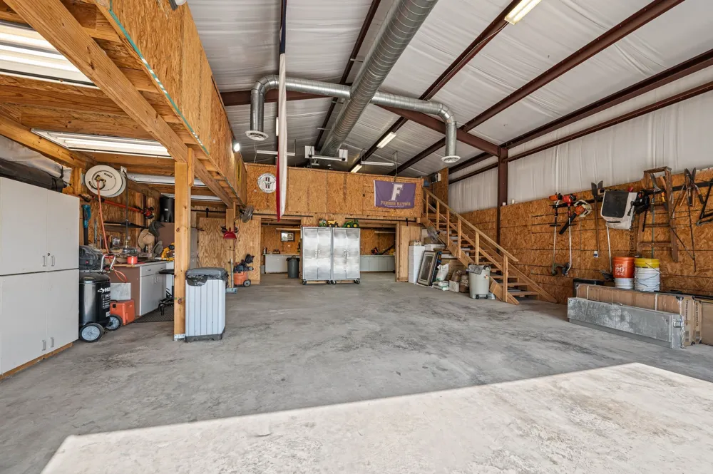 2424 County Road 613 Farmersville, TX 75442