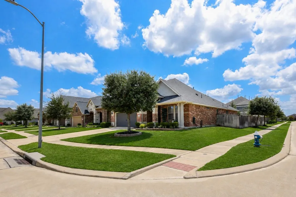 19435 Sorrel Stallion Trail Trail Tomball, TX 77377