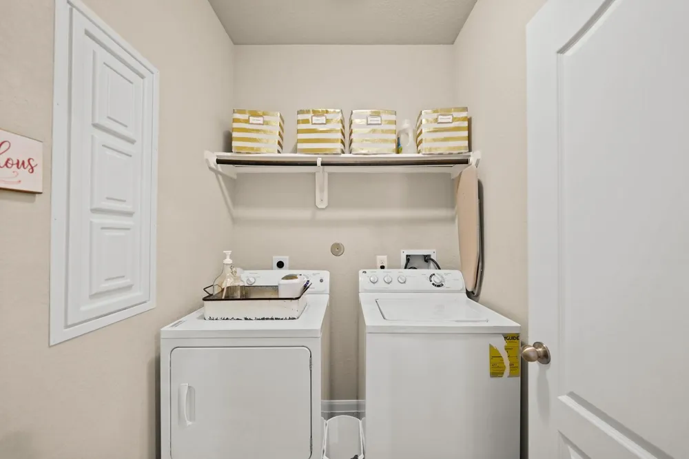 9957 Spring Rock Lane Brookshire, TX 77423