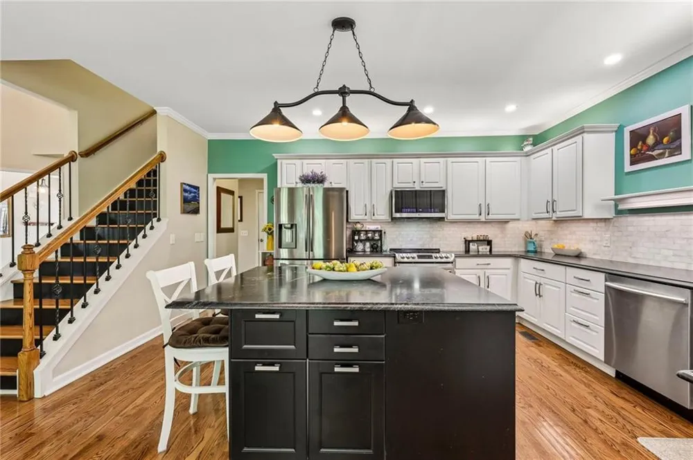 508 Woodbrook Lane Canton, GA 30114