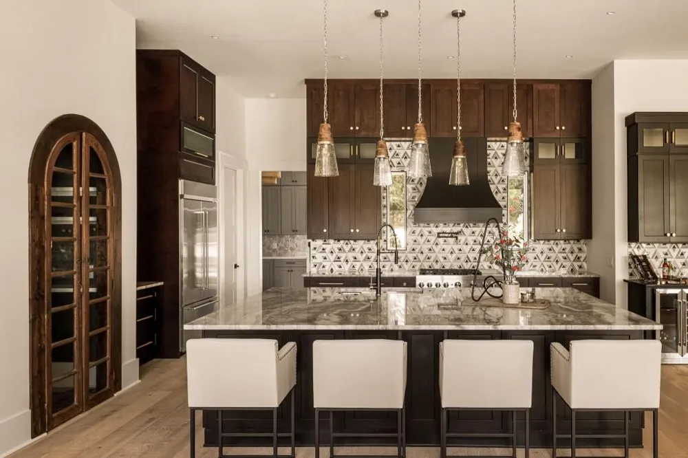 298 W River Bend Drive Eatonton, GA 31024