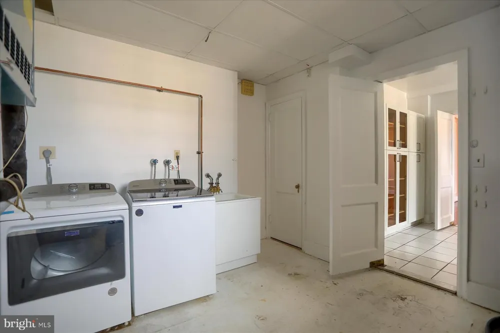 3908 CHARLES STREET #1102 Baltimore, MD 21218
