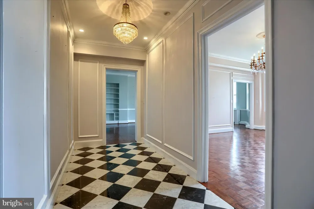 3908 CHARLES STREET #1102 Baltimore, MD 21218