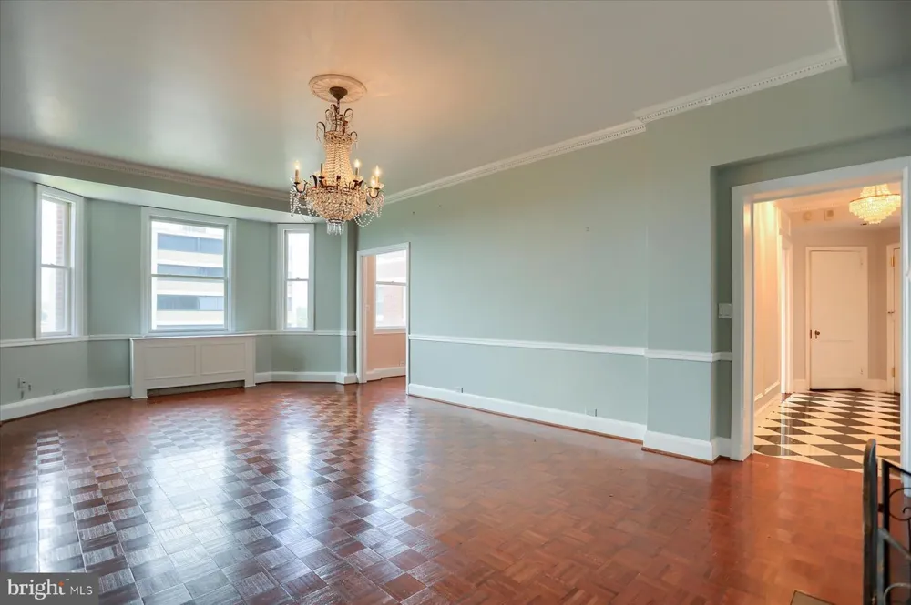 3908 CHARLES STREET #1102 Baltimore, MD 21218