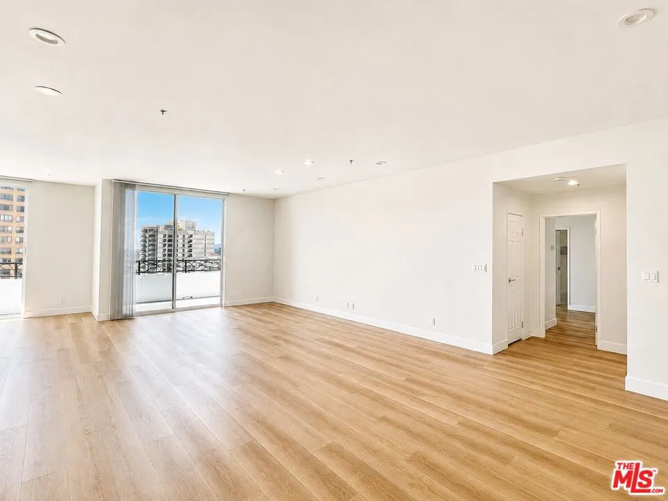10390 WILSHIRE BOULEVARD #1804 Los Angeles, CA 90024