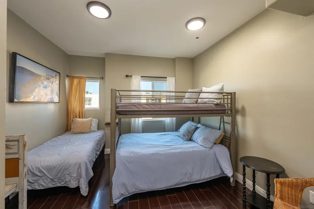 4741 Point Loma San Diego, CA 92106