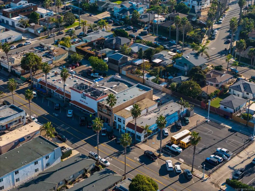 4741 Point Loma San Diego, CA 92106