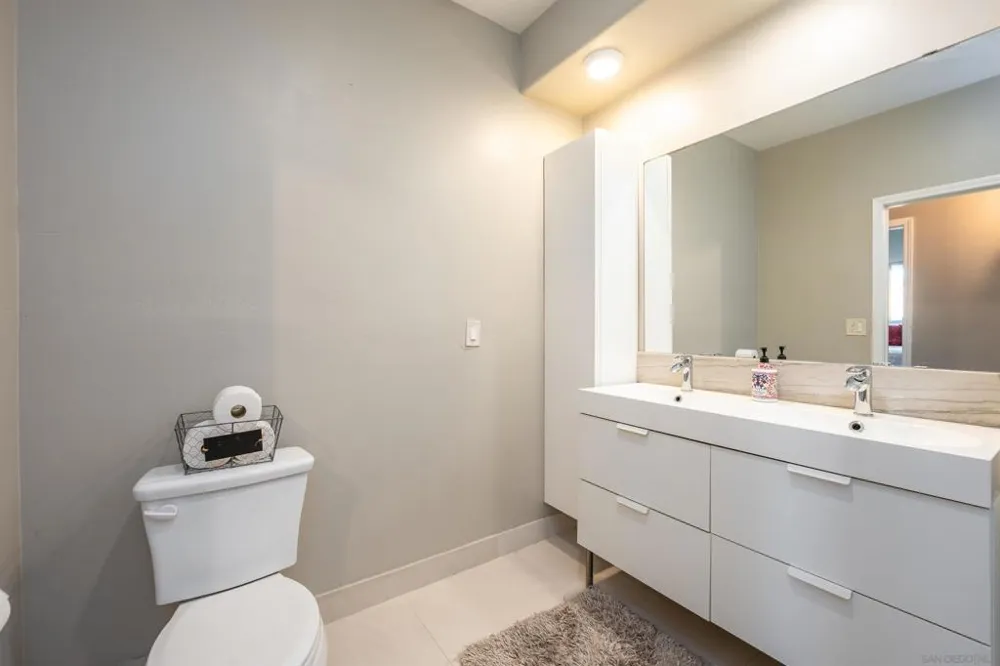 4741 Point Loma San Diego, CA 92106