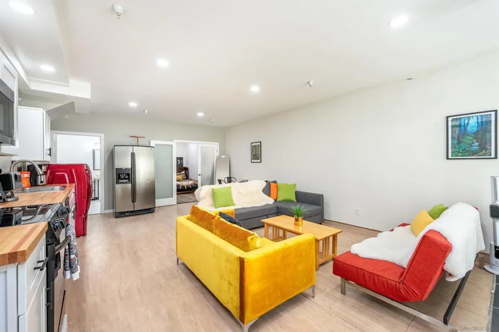4741 Point Loma San Diego, CA 92106