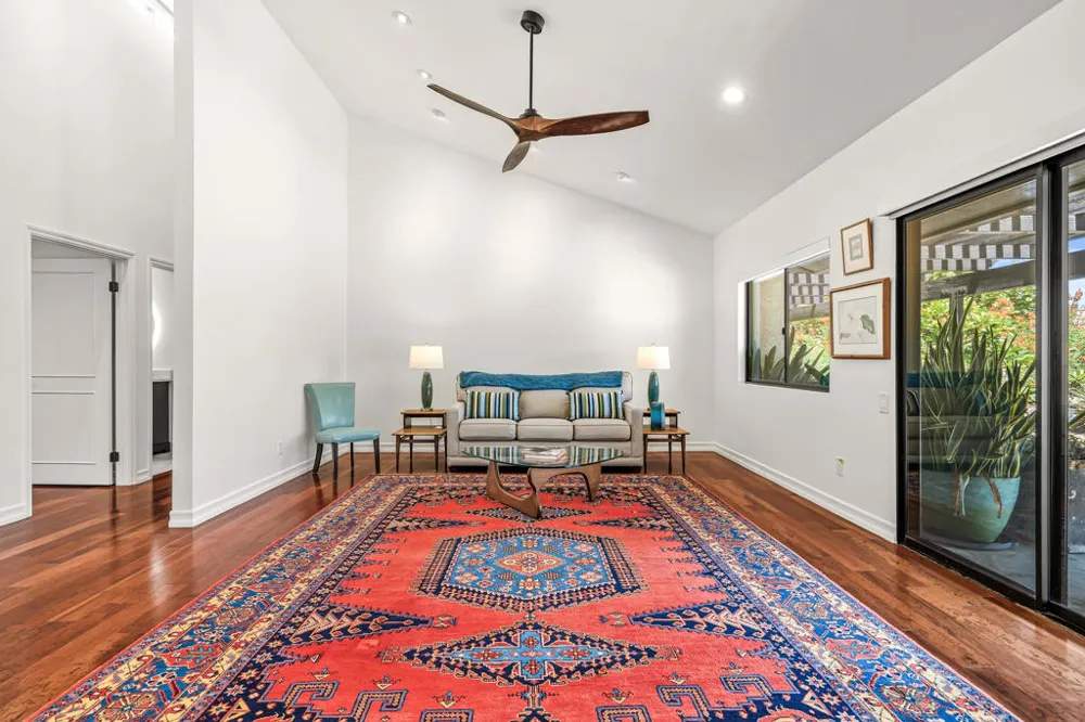 1444 S San Mateo Drive Palm Springs, CA 92264