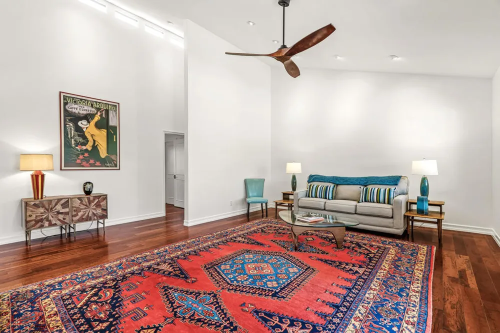 1444 S San Mateo Drive Palm Springs, CA 92264