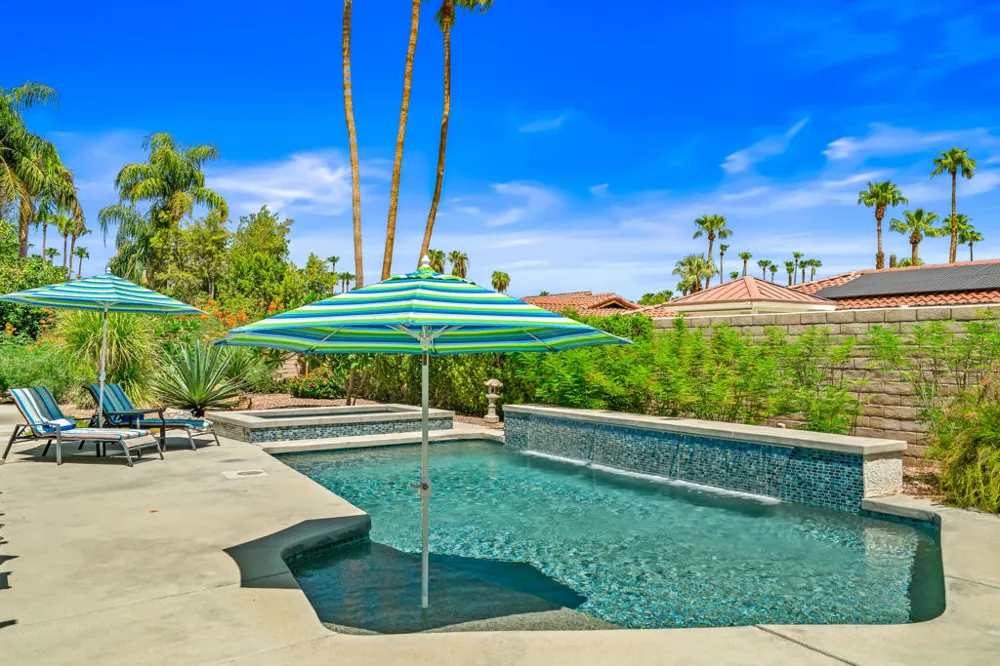 1444 S San Mateo Drive Palm Springs, CA 92264