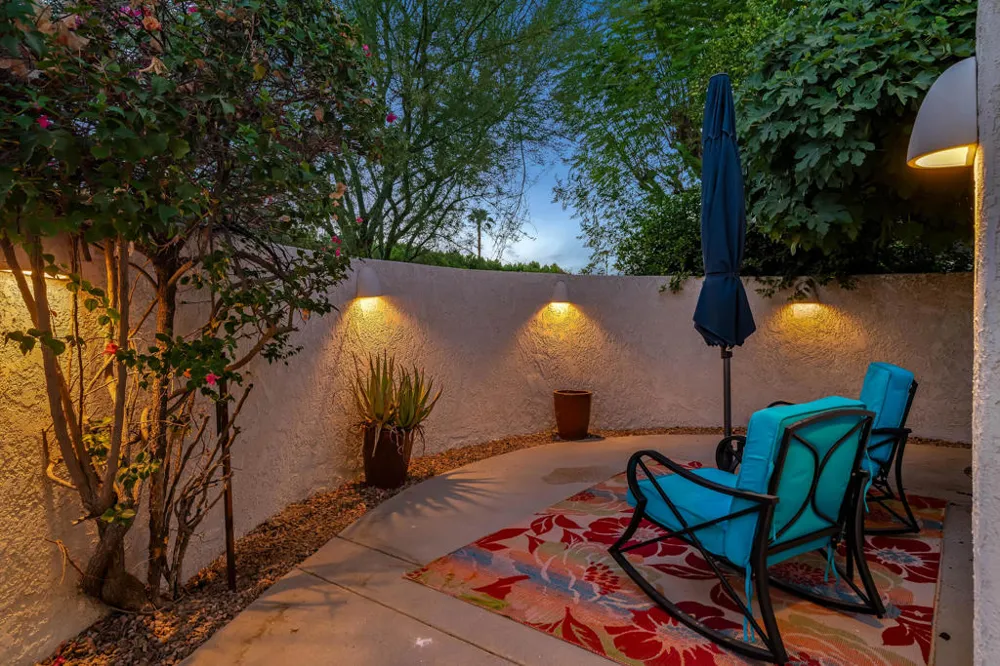 1444 S San Mateo Drive Palm Springs, CA 92264