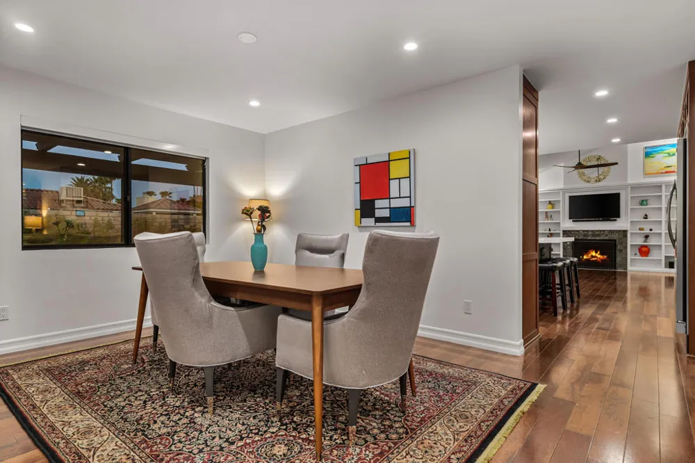1444 S San Mateo Drive Palm Springs, CA 92264