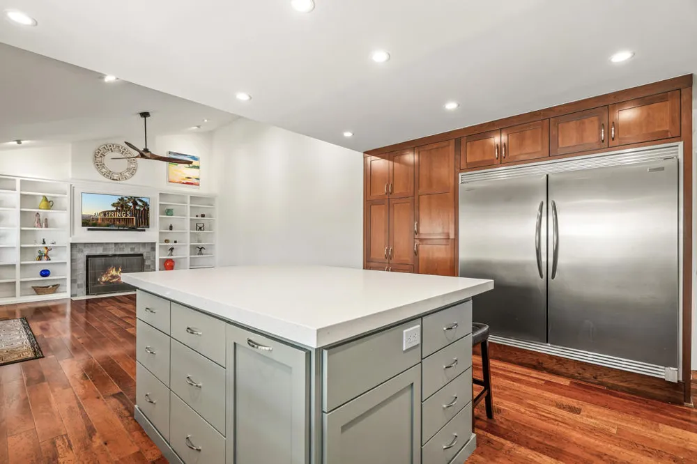 1444 S San Mateo Drive Palm Springs, CA 92264