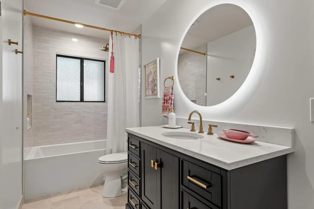 1444 S San Mateo Drive Palm Springs, CA 92264