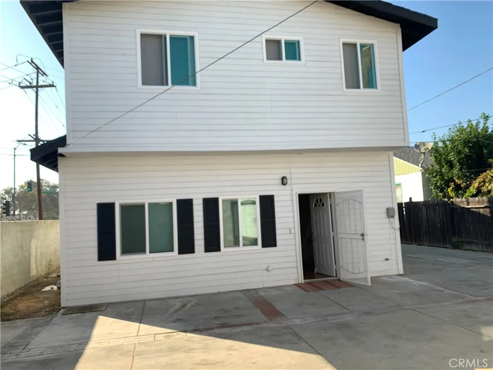 212 South Vail #1/2 Montebello, CA 90640