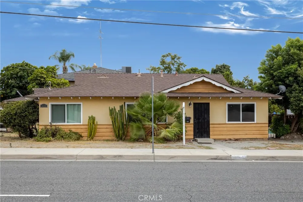 1420 Rancho Avenue Colton, CA 92324