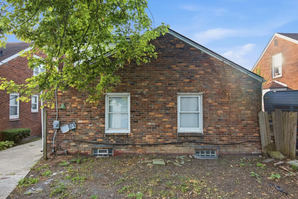 10353 Beaconsfield Street Detroit, MI 48224