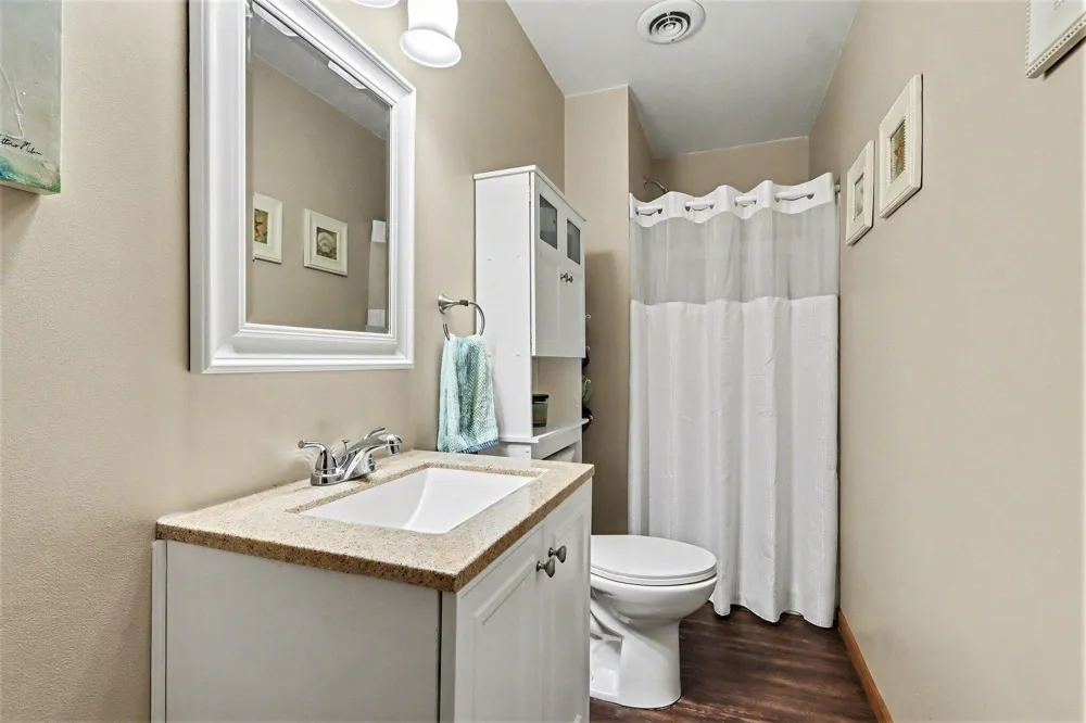 2828 W F AVENUE Kalamazoo, MI 49009