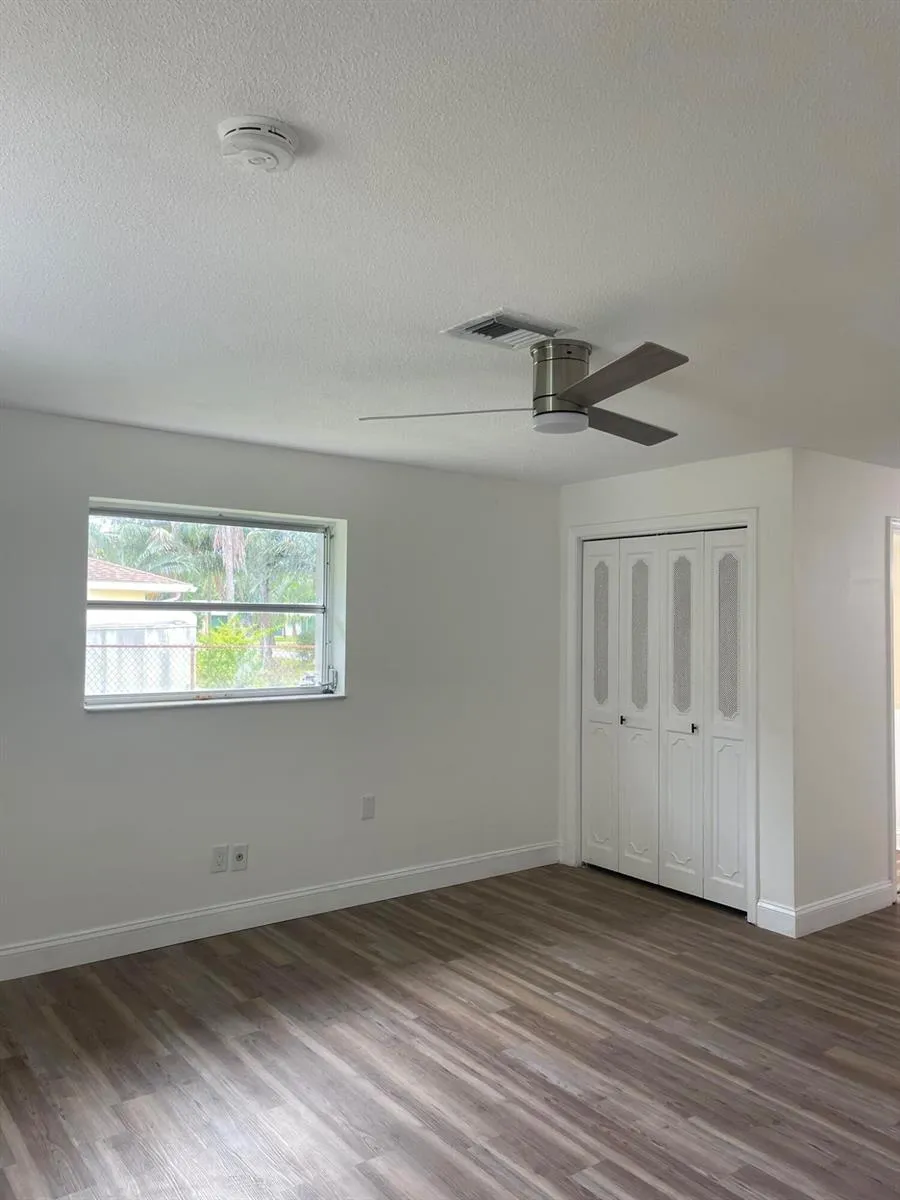 920 NW 3RD STREET Boynton Beach, FL 33435