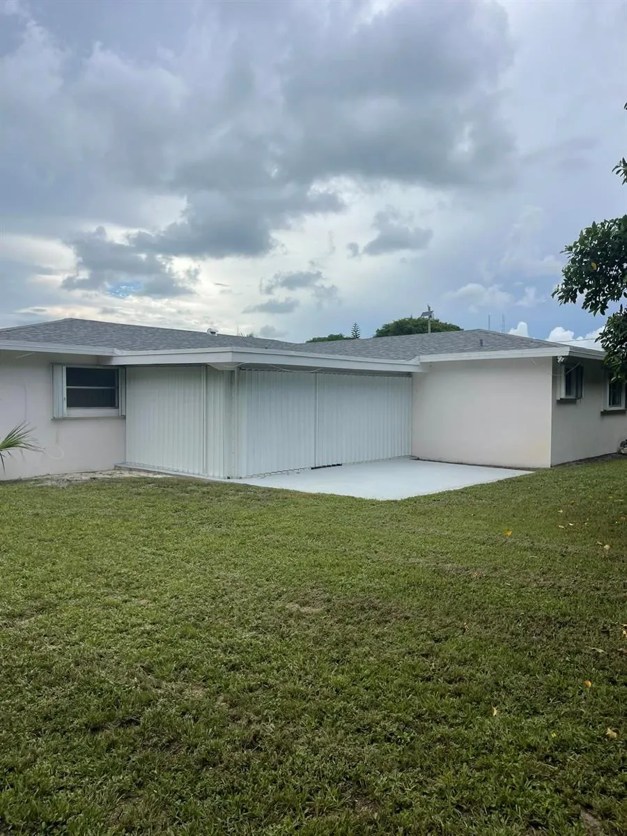 920 NW 3RD STREET Boynton Beach, FL 33435